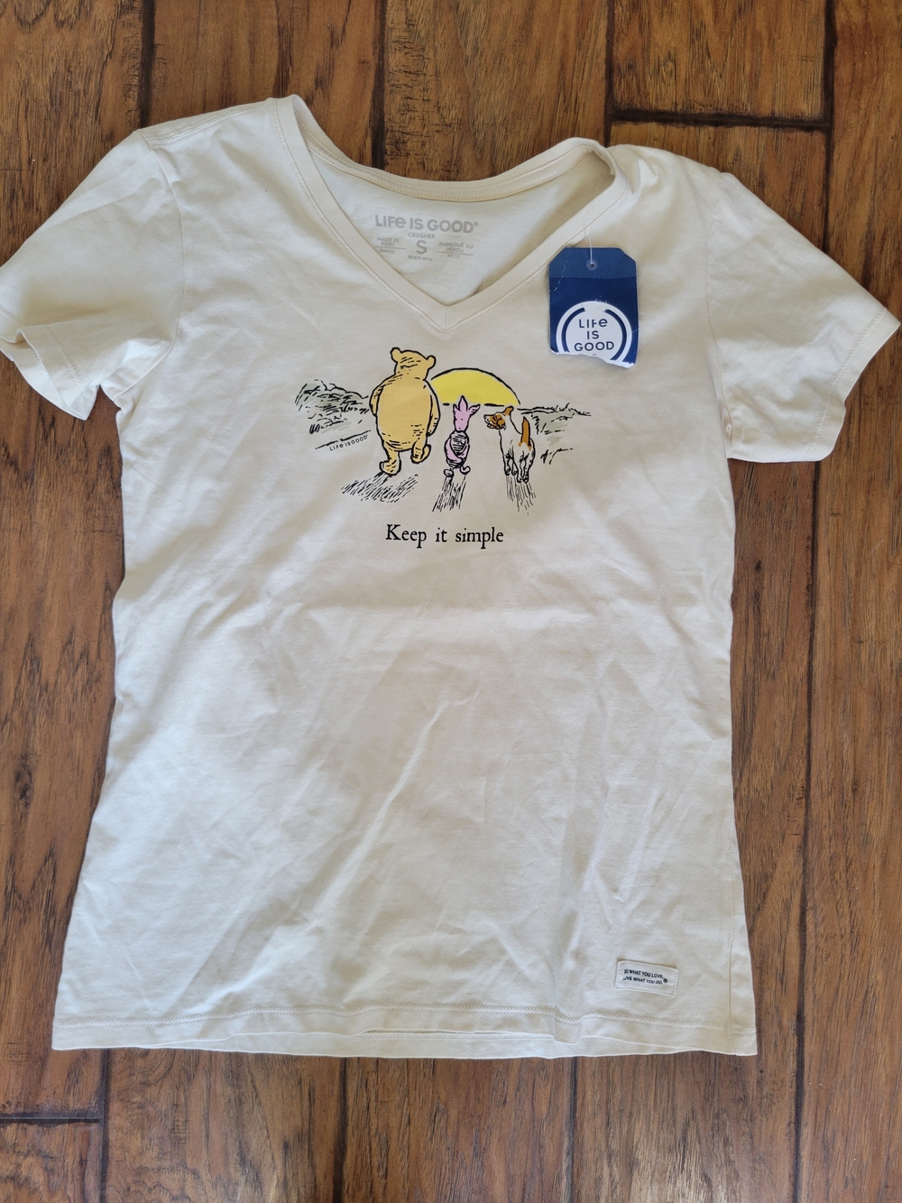 Life Is Good Cream Winnie the Pooh "Keep It Simple" V‑Neck Tee
